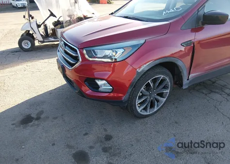 2019 Ford Escape Se z USA, uszkodzony, nr VIN 1FMCU9GD8KUA55320